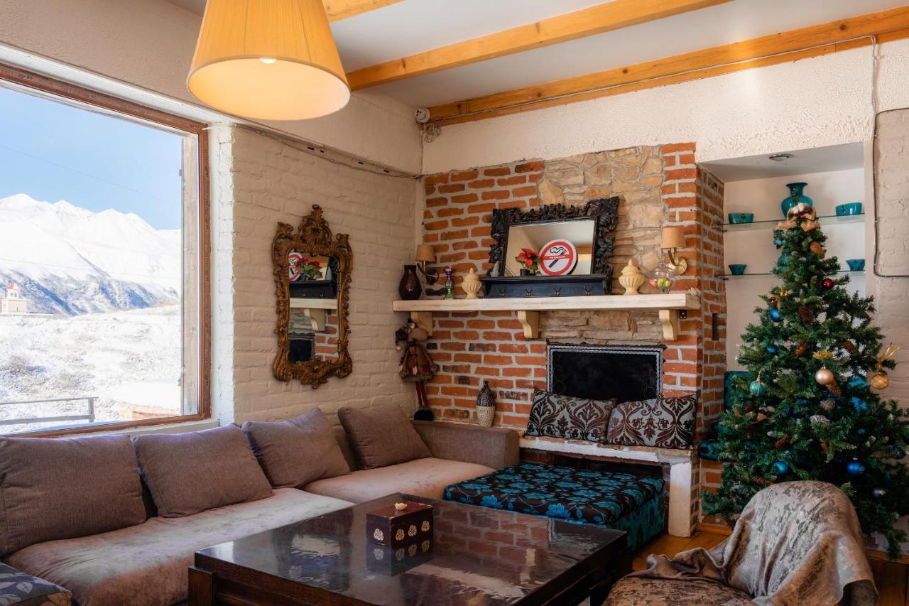Snow Time Cottage กูเดาริ ภายนอก รูปภาพ